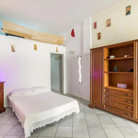 Essenza House - - By Host4u Apartment Florence